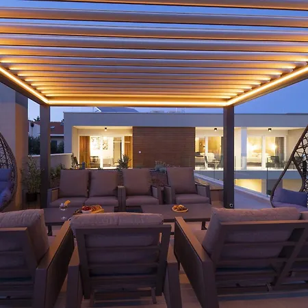 Villa Mary Lou With Heated Pool *