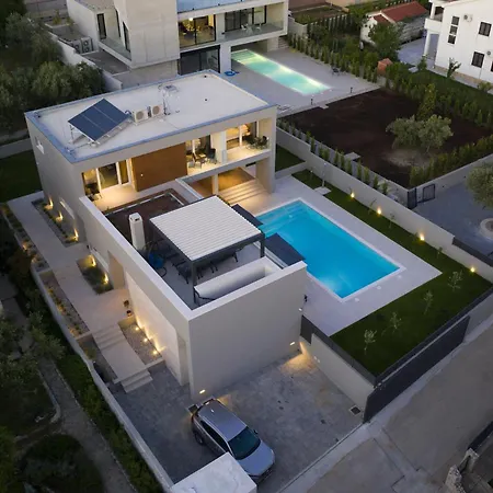 Mary Lou With Heated Pool Villa Zadar